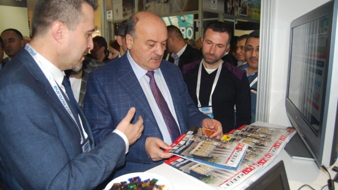 TCDD Genel Müdürü Süleyman Karaman ve Levent Özen TCDD Genel Müdürü Süleyman Karaman ve Levent Özen